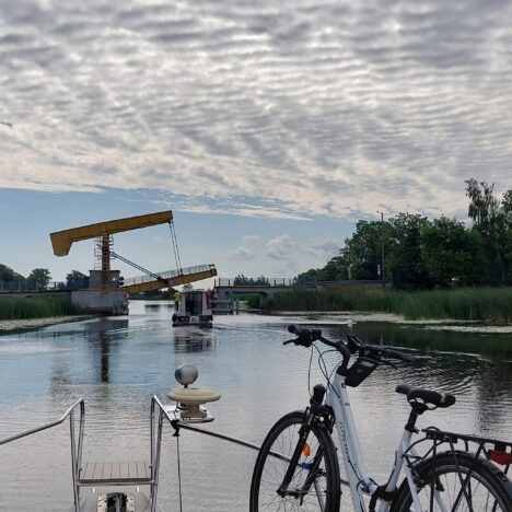 Z Elbląga do Buczyńca – 100 m w górę 4 tonowym Hook’iem.