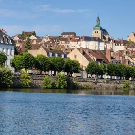Kanał Burgundzki – Saint Florentin, Tanlay
